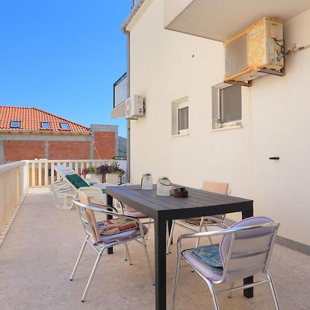 Apartments By The Sea Businci, Ciovo - 9450 โตรกีร์ ภายนอก รูปภาพ