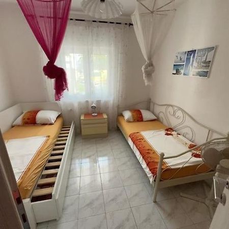 Apartments By The Sea Businci, Ciovo - 9450 โตรกีร์ ภายนอก รูปภาพ