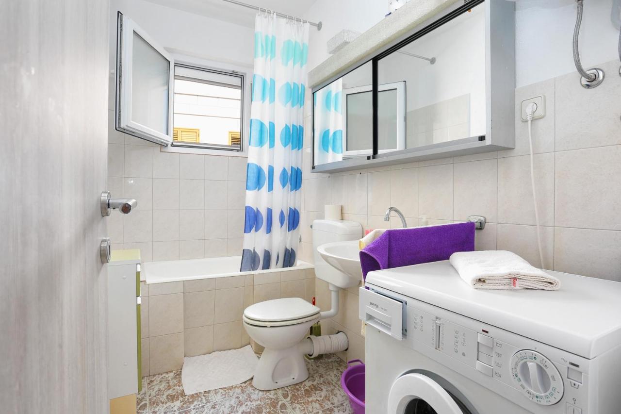 Apartments By The Sea Businci, Ciovo - 9450 โตรกีร์ ภายนอก รูปภาพ